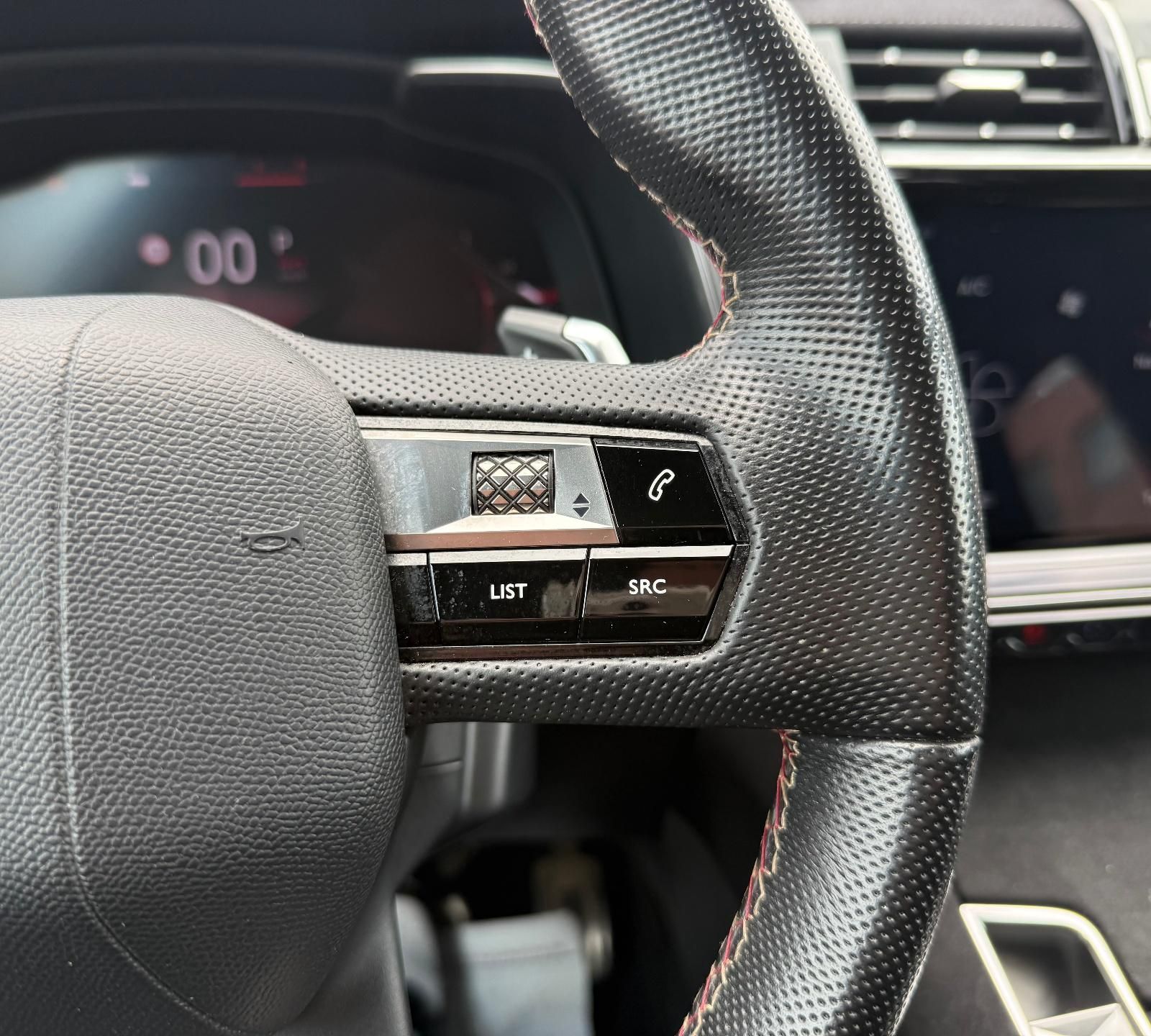 DS7 Crossback 1.5 Hdi 130 CP - foto 21