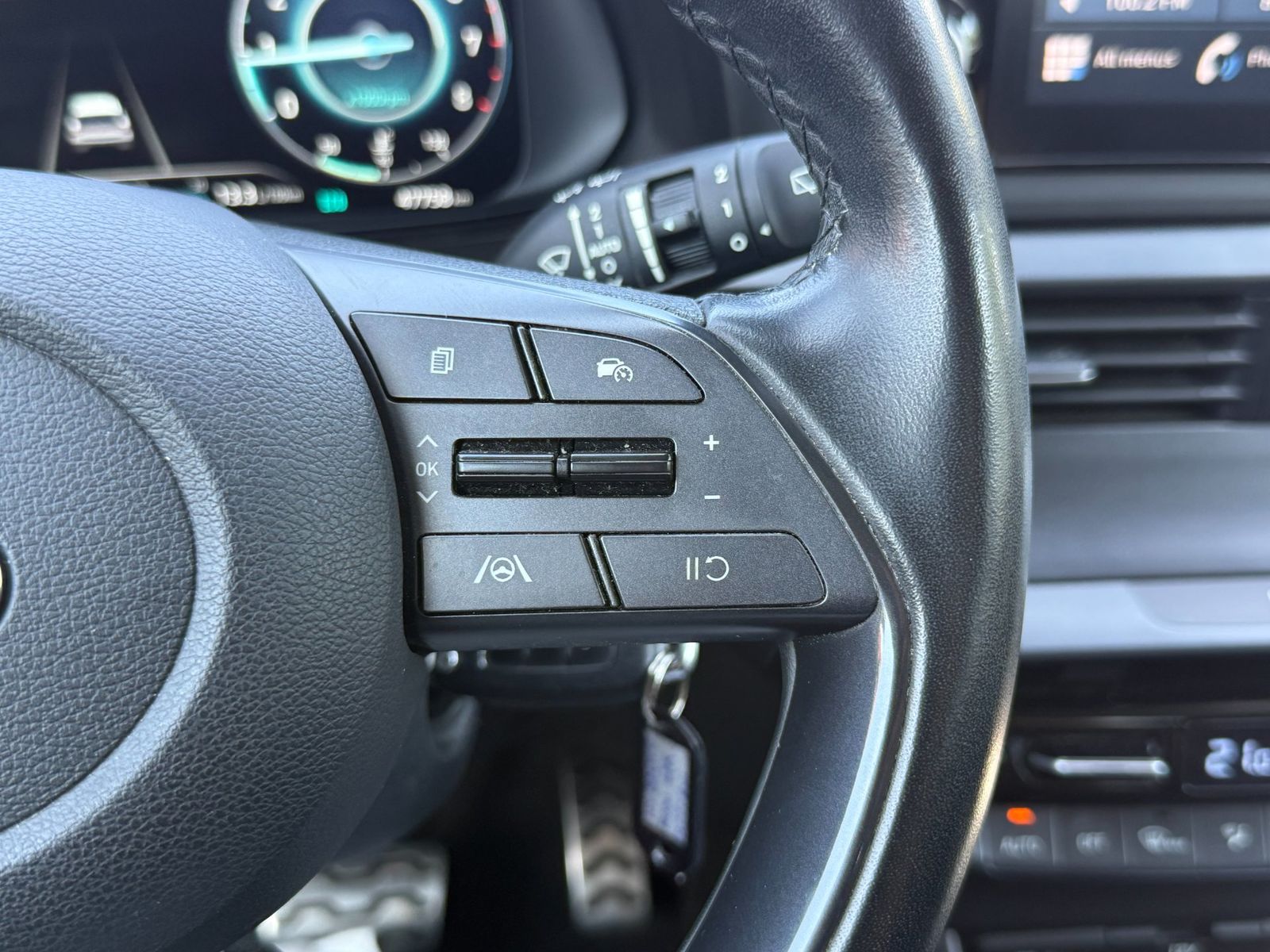 Hyundai BAYON 2021 1.0 T-GDI M-Hybrid 100 CP 7DCT Led Line - foto 20