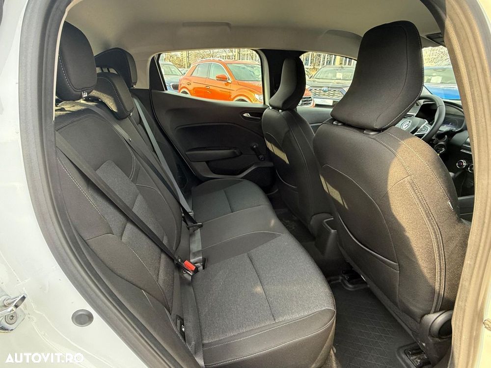 Renault Clio 2022 1.6 E-TECH HYBRID 145 CP - foto 9