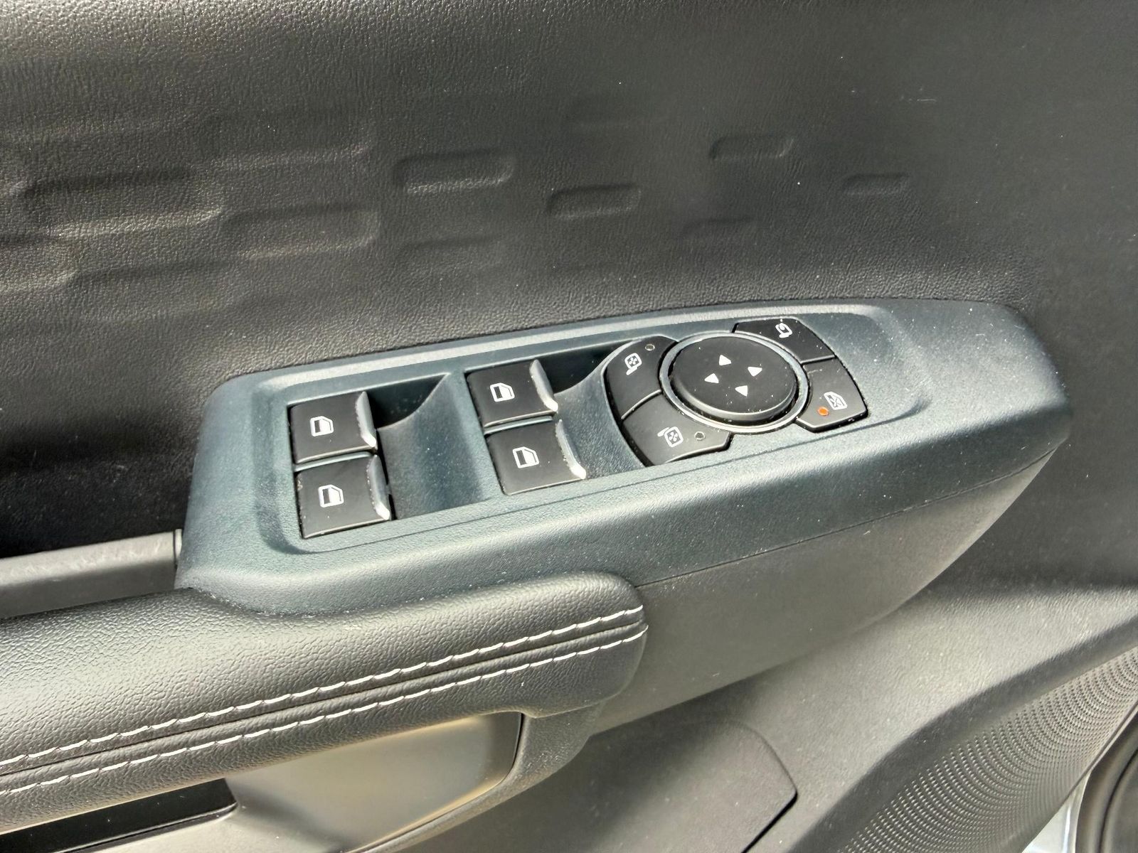 Ford Ranger TREMOR 2024 - 2.0 DIESEL 205 CP - foto 28