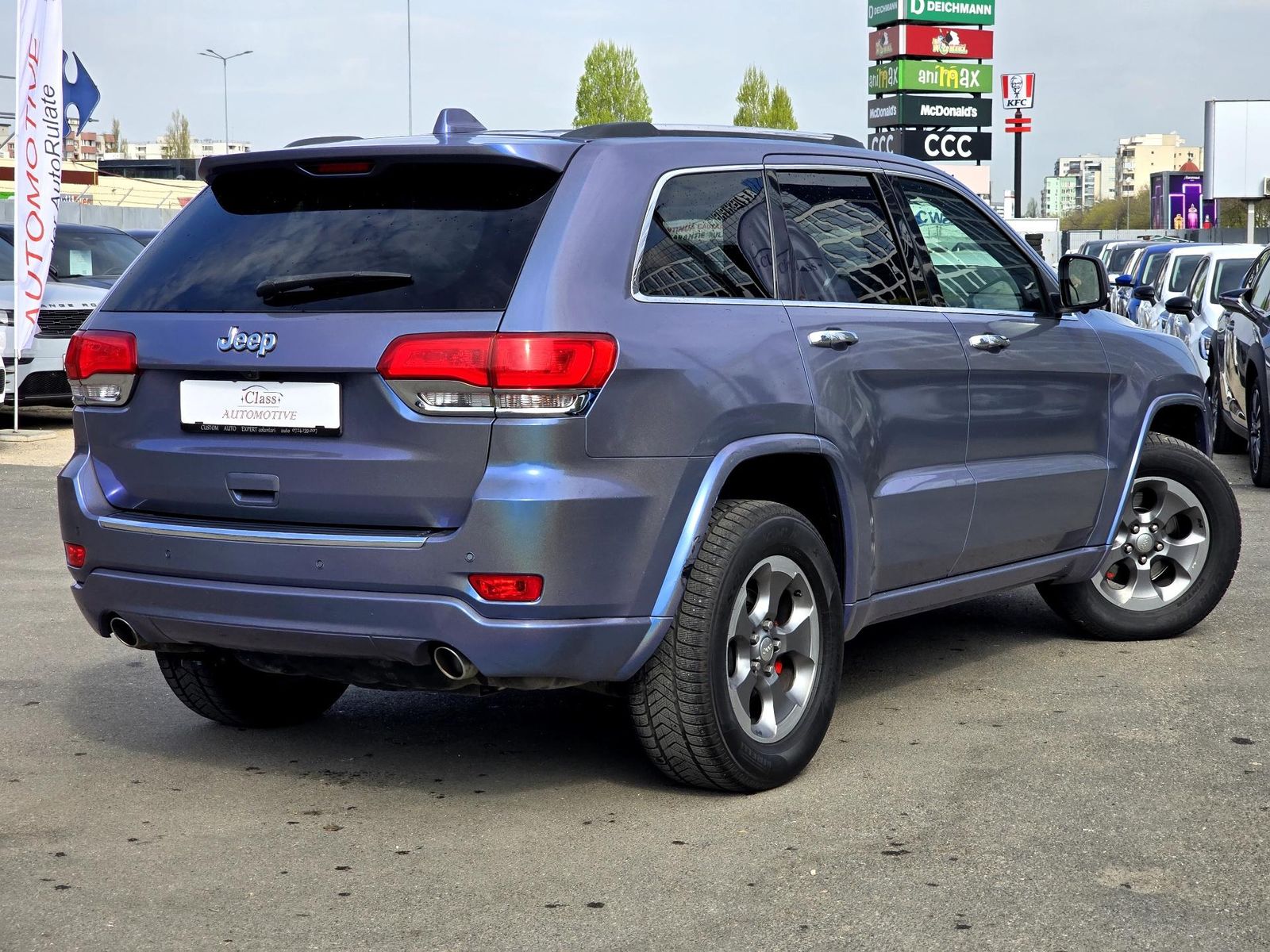 Jeep Grand Cherooke 3.0 AT 250 CP Overland - foto 5