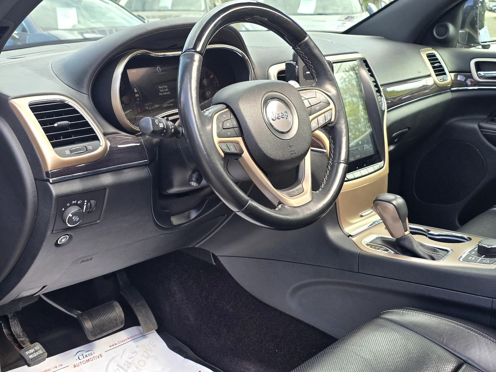 Jeep Grand Cherooke 3.0 AT 250 CP Overland - foto 13