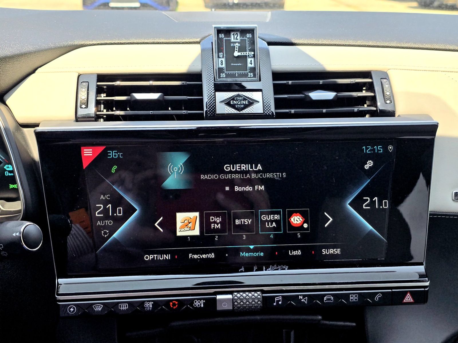 DS DS7 (Crossback) 2020 1.6 PHeV AWD 300 EAT8 OPERA - foto 20