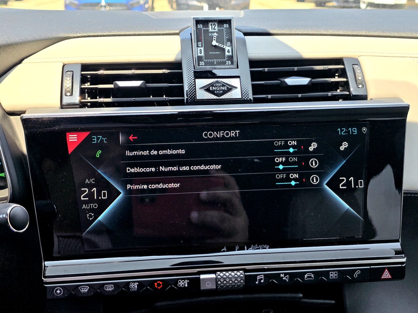 DS DS7 (Crossback) 2020 1.6 PHeV AWD 300 EAT8 OPERA - foto 29