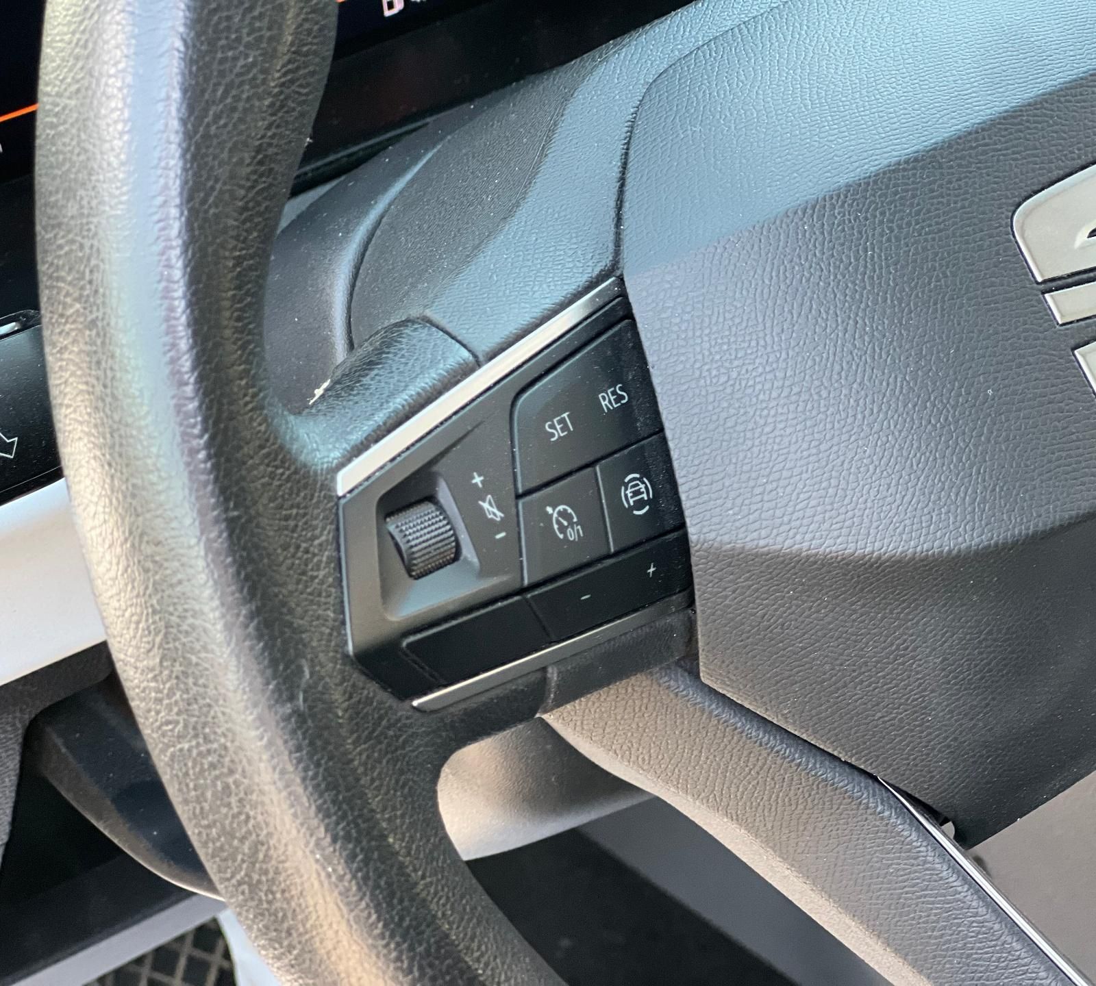 Seat Arona - 2023 - foto 10
