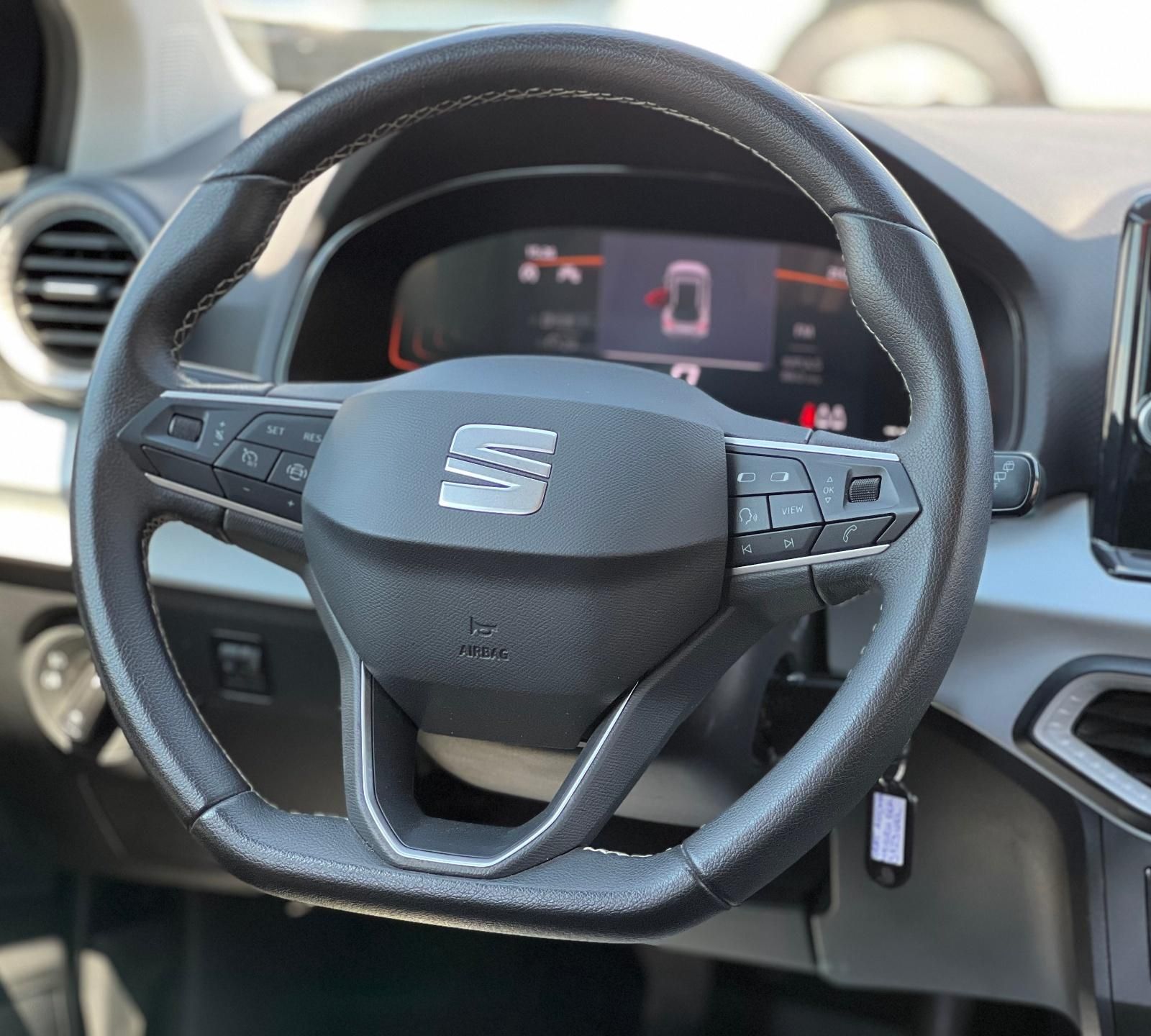 Seat Arona - 2023 - foto 13