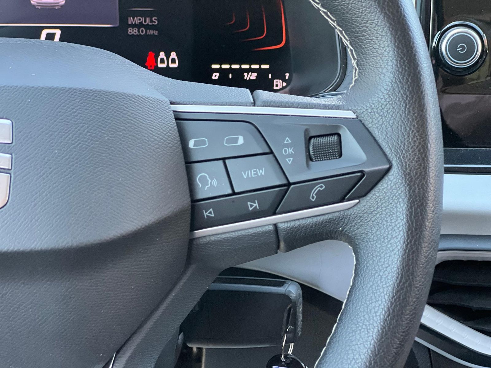Seat Arona - 2023 - foto 17