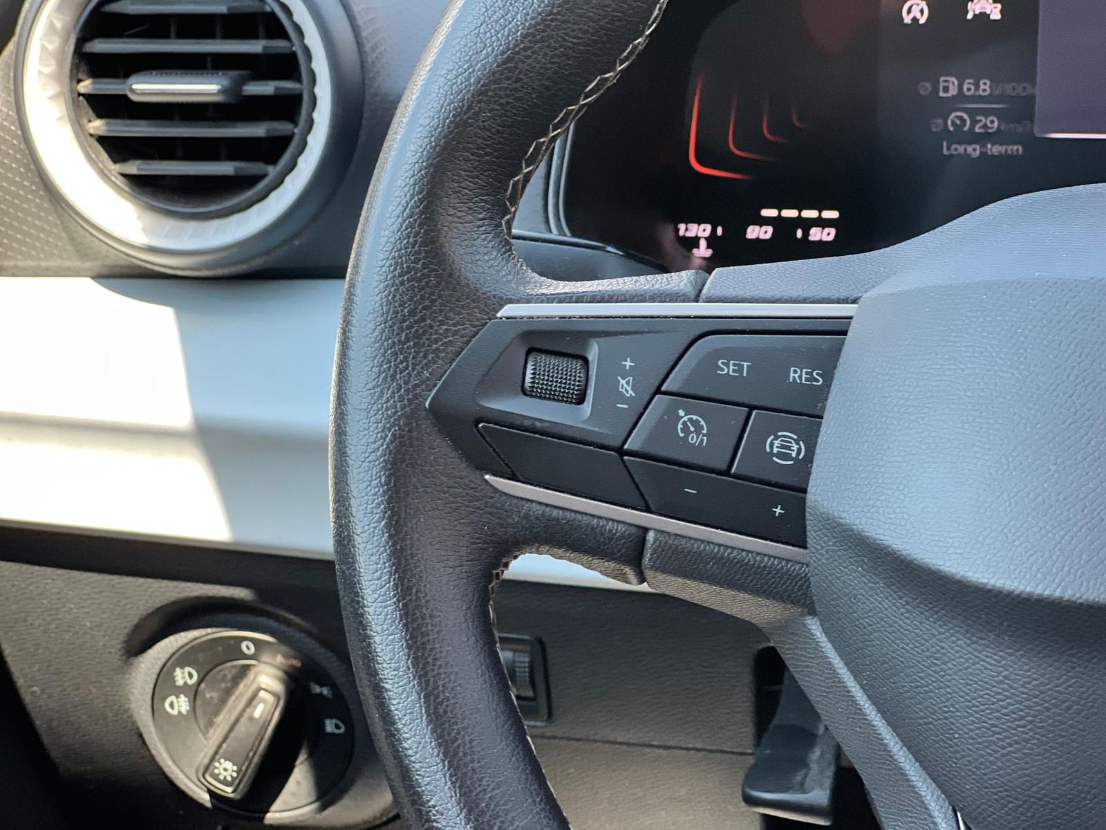 Seat Arona - 2023 - foto 18