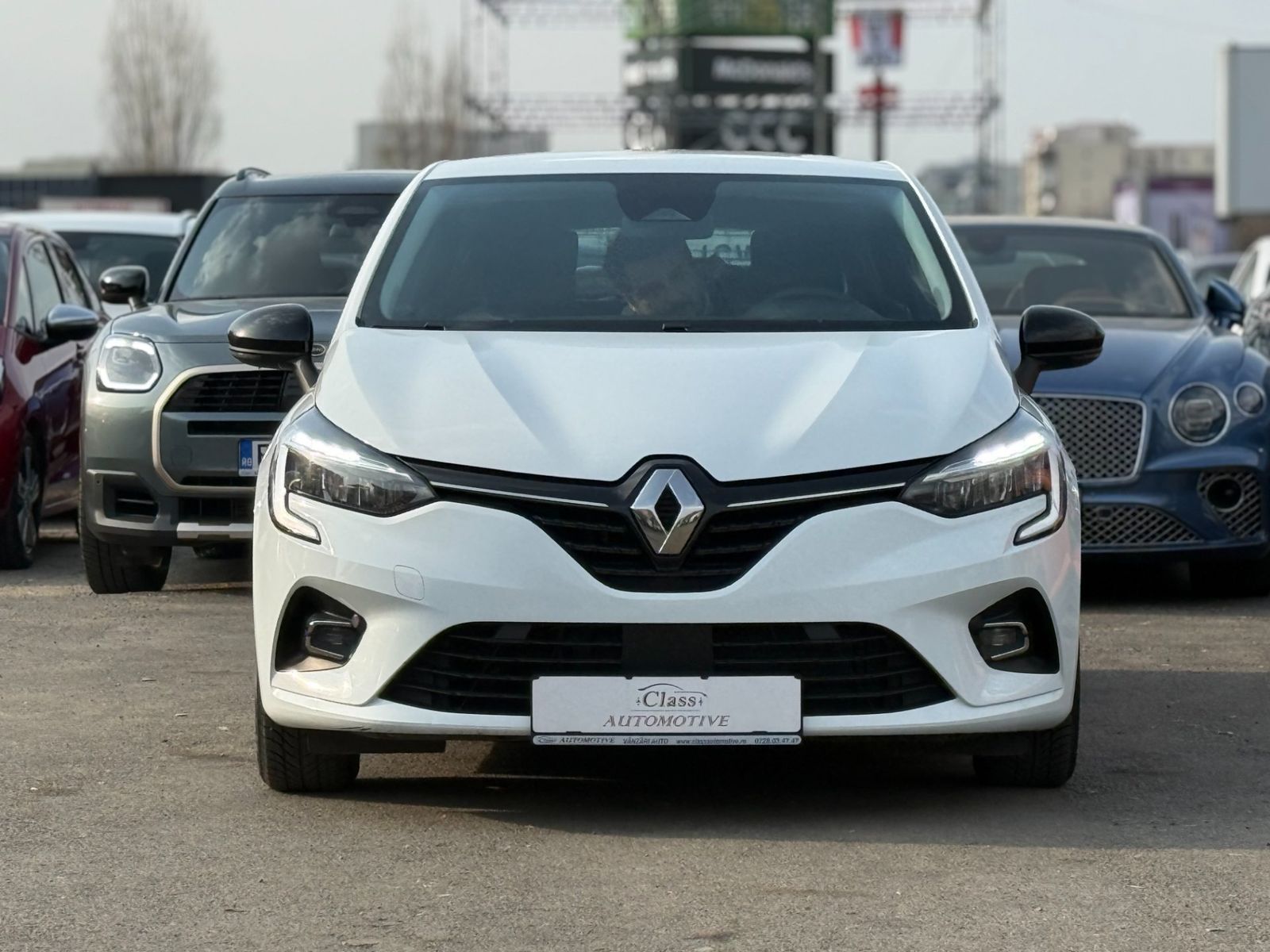 Renault Clio 2023 1.6 E-TECH HYBRID 145 CP - foto 2