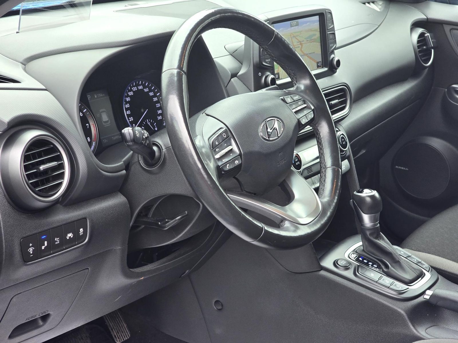 Hyundai KONA 2018 1.6 T-GDI 4WD Aut. Premium - foto 11