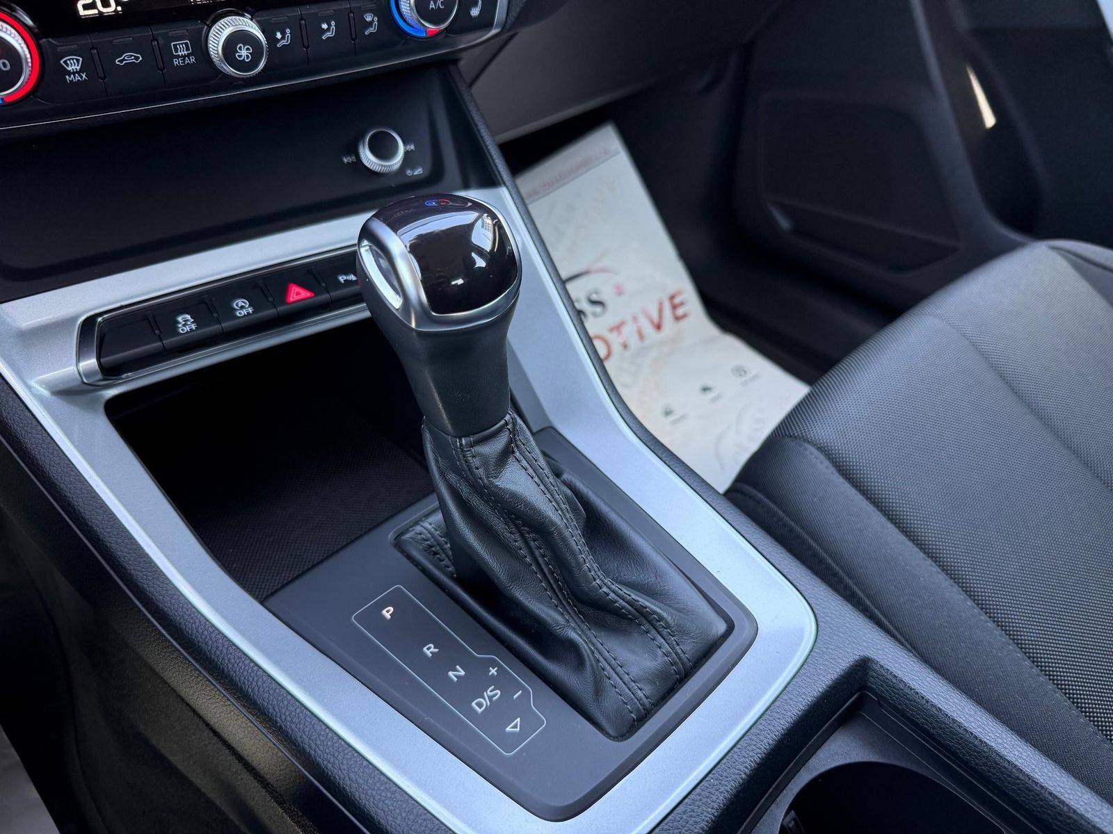 Audi Q3 2022 35 TDI 150 CP - foto 21