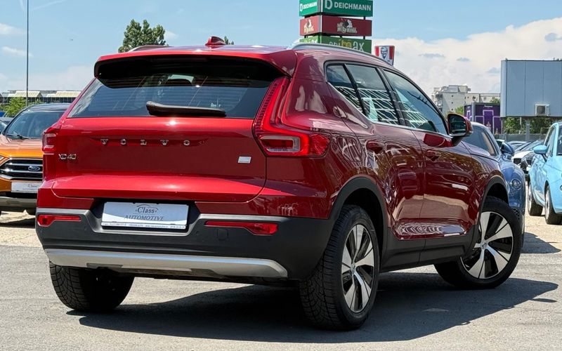Volvo XC40 2021 - foto 2
