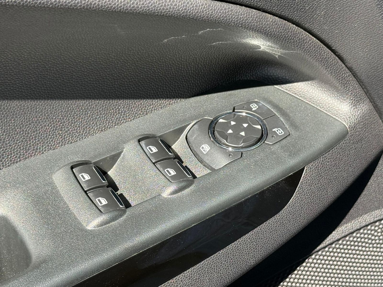 Ford EcoSport 1.0 Ecoboost ST Line 125 CP - Cutie AUTOMATA - foto 18