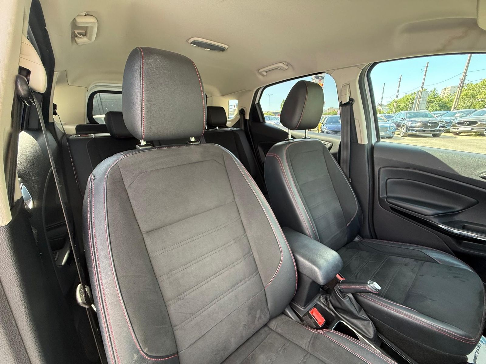 Ford EcoSport 1.0 Ecoboost ST Line 125 CP - Cutie AUTOMATA - foto 20