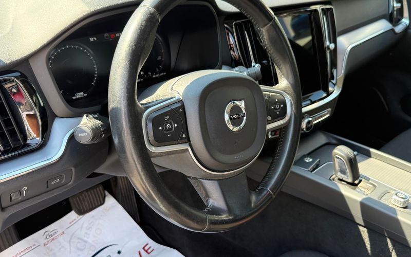 Volvo V60 2021 - foto 4