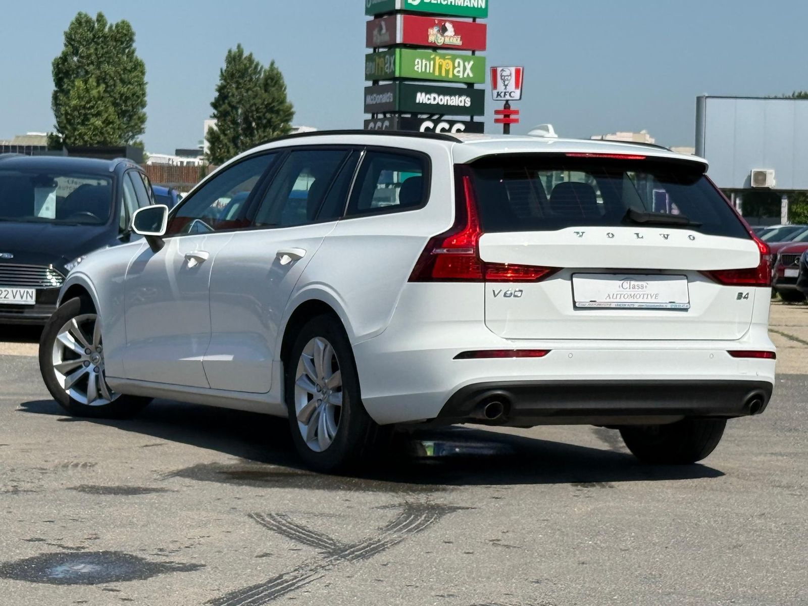 Volvo V60 2021 - foto 13