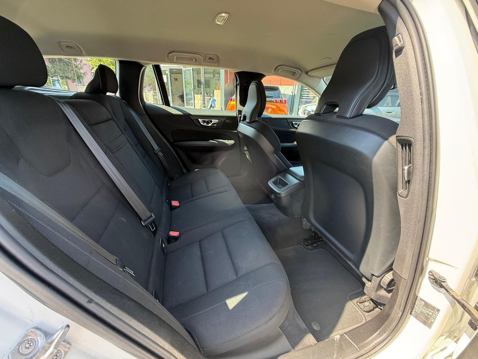 Volvo V60 2021 - foto 20