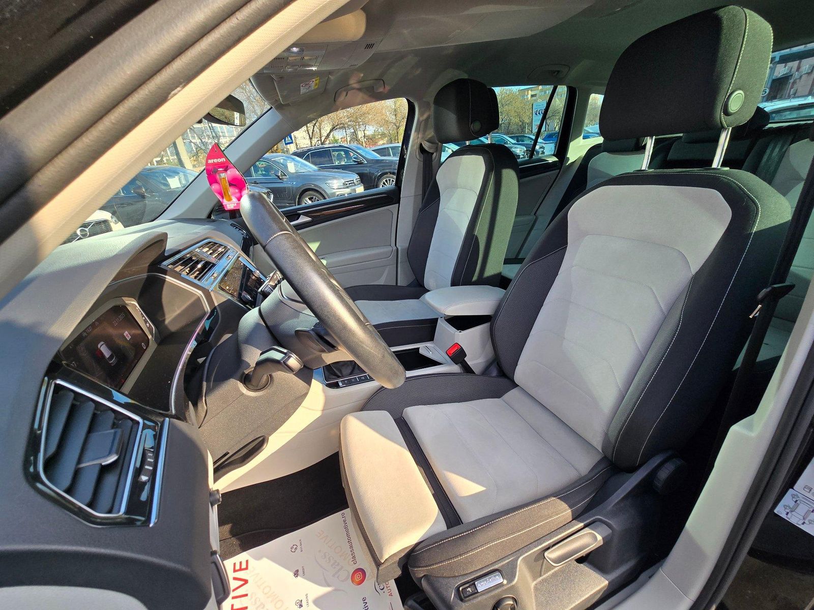 Volkswagen Tiguan 1.4 eHybrid 245 CP - Elegance - foto 7