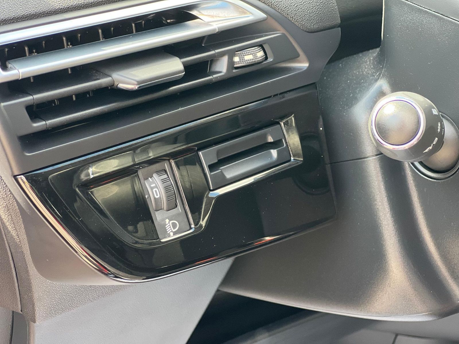 Citroen C4 Picasso - foto 12