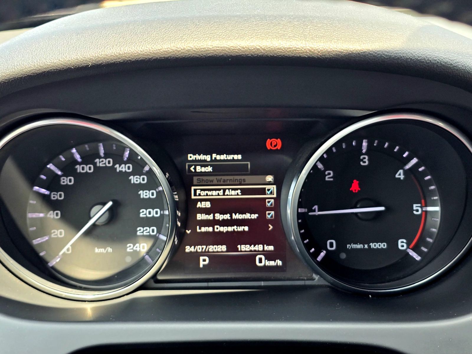 Land Rover Discovery Sport 2015 2.0 l TD4 HSE Luxury Aut. - foto 19
