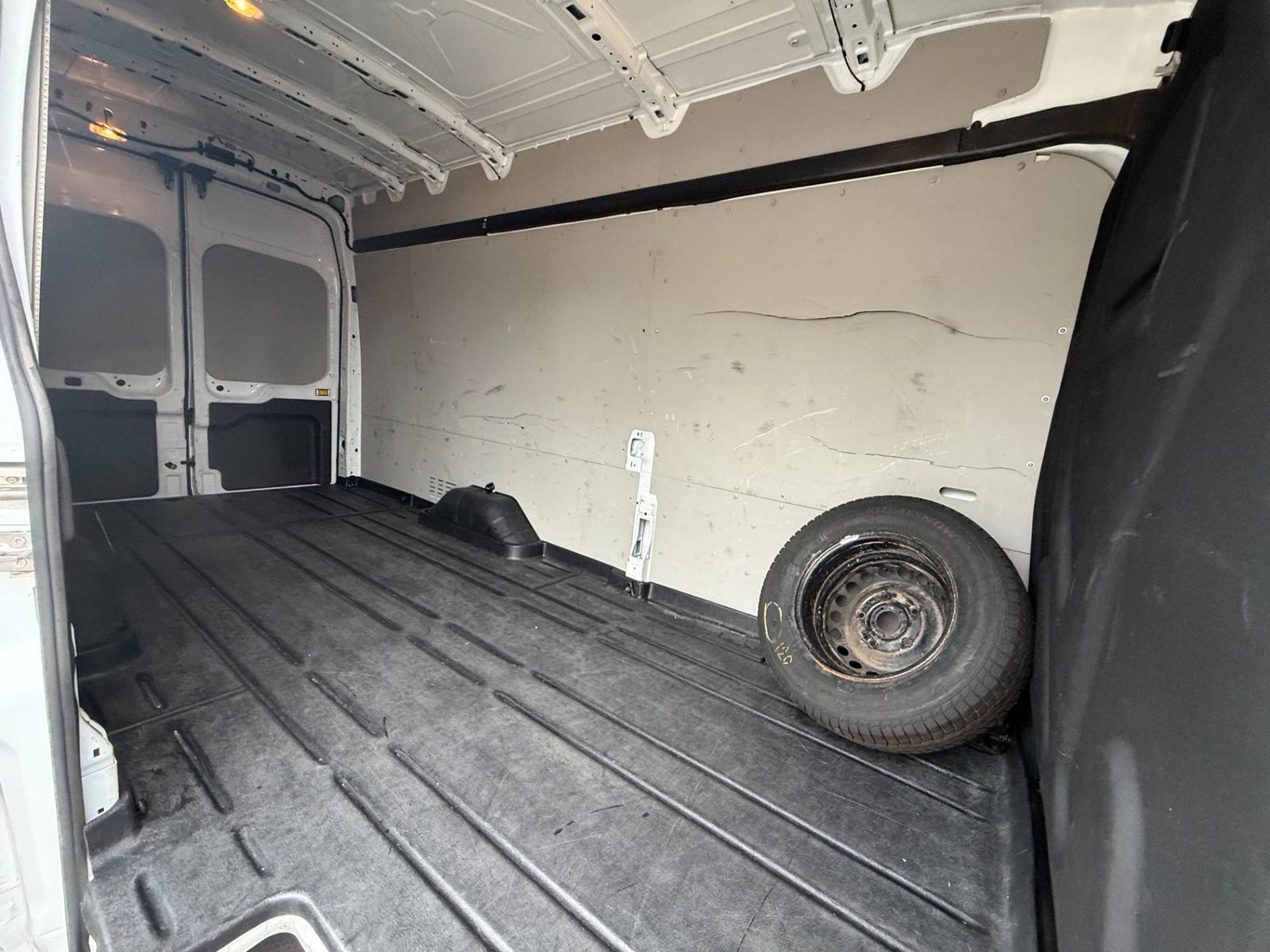 Ford Transit 2022 L4 - foto 18