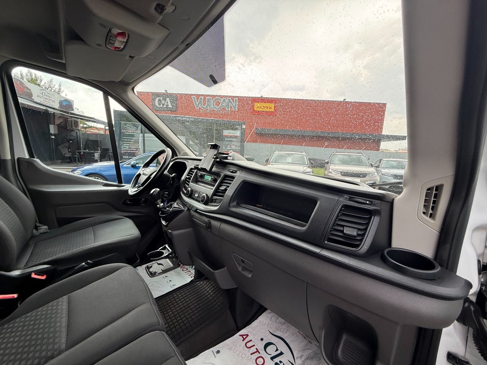 Ford Transit 2022 L4 - foto 6