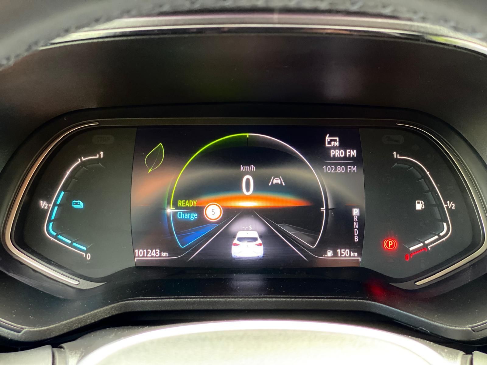 Renault Clio 2022 - foto 32
