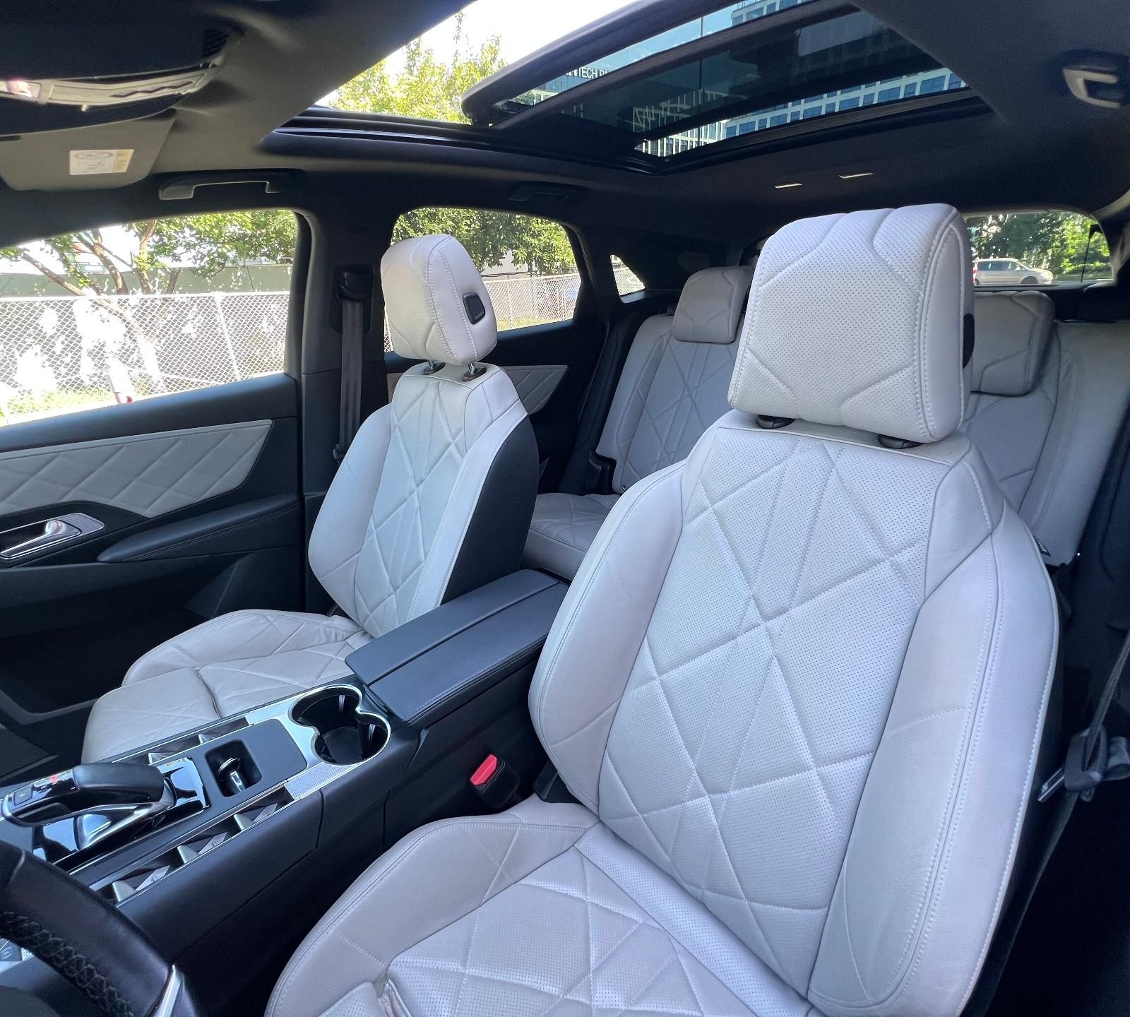 DS 7 Crossback E-TENSE 4x4 300cp RIVOLLI - foto 12