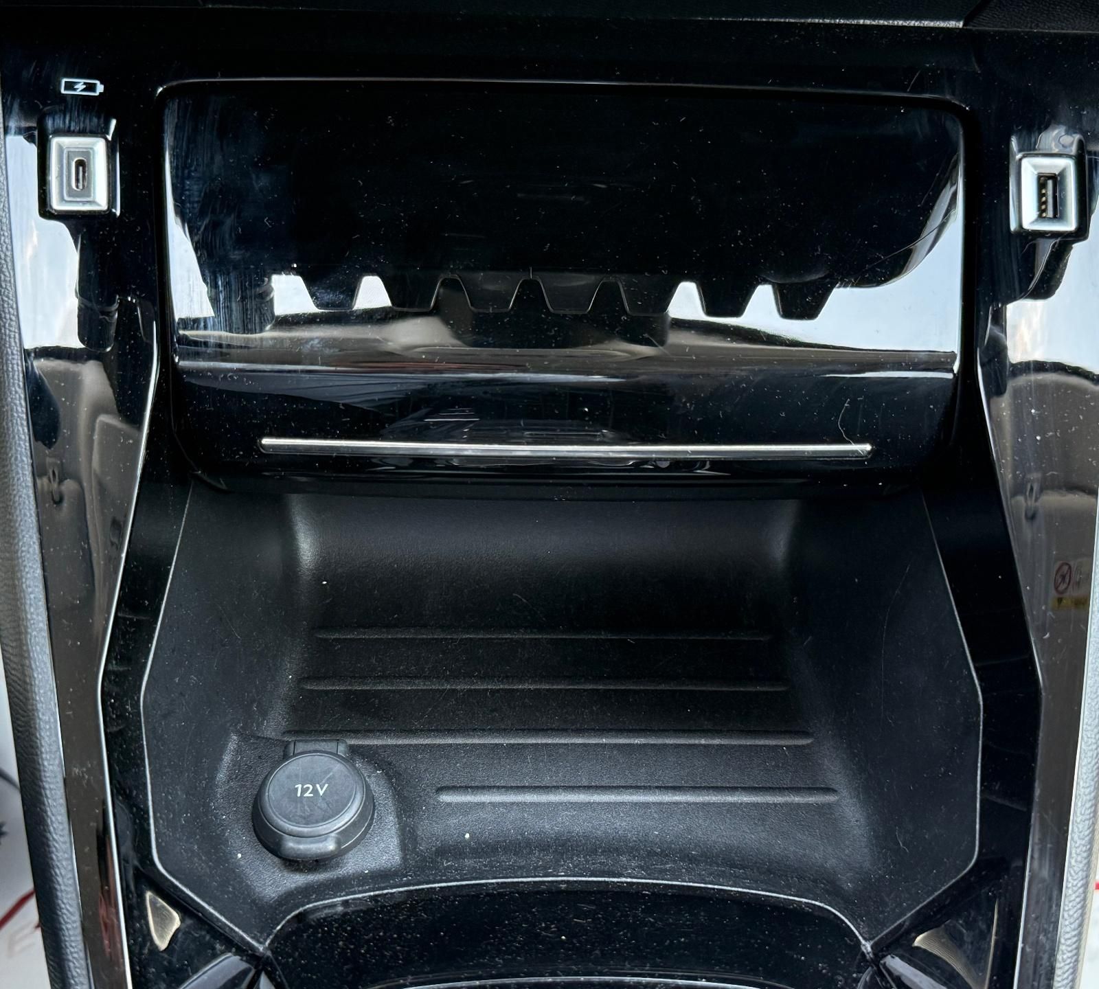 Peugeot 208 1.2 benzina automat GT Line 2023 - 100 CP 1.2 automat GT-Line 100 CP - foto 15