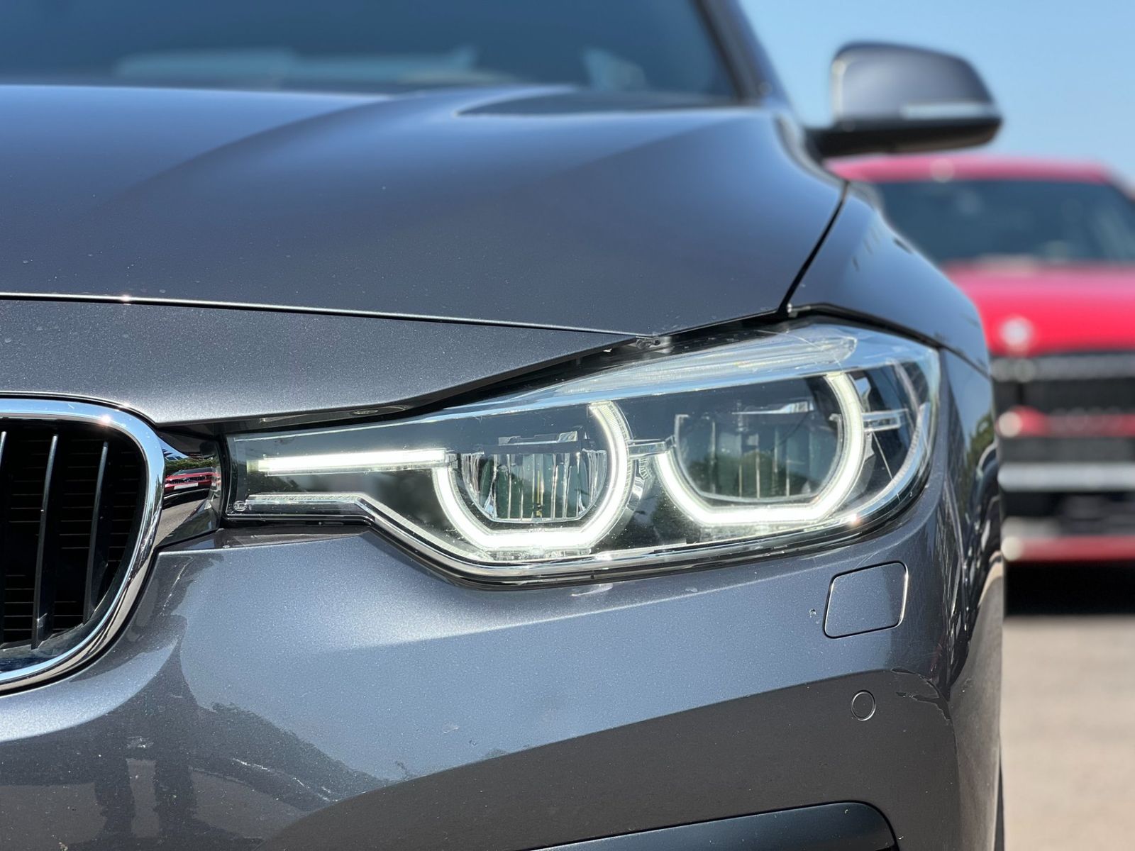 BMW Seria 3 2018 318i - foto 4