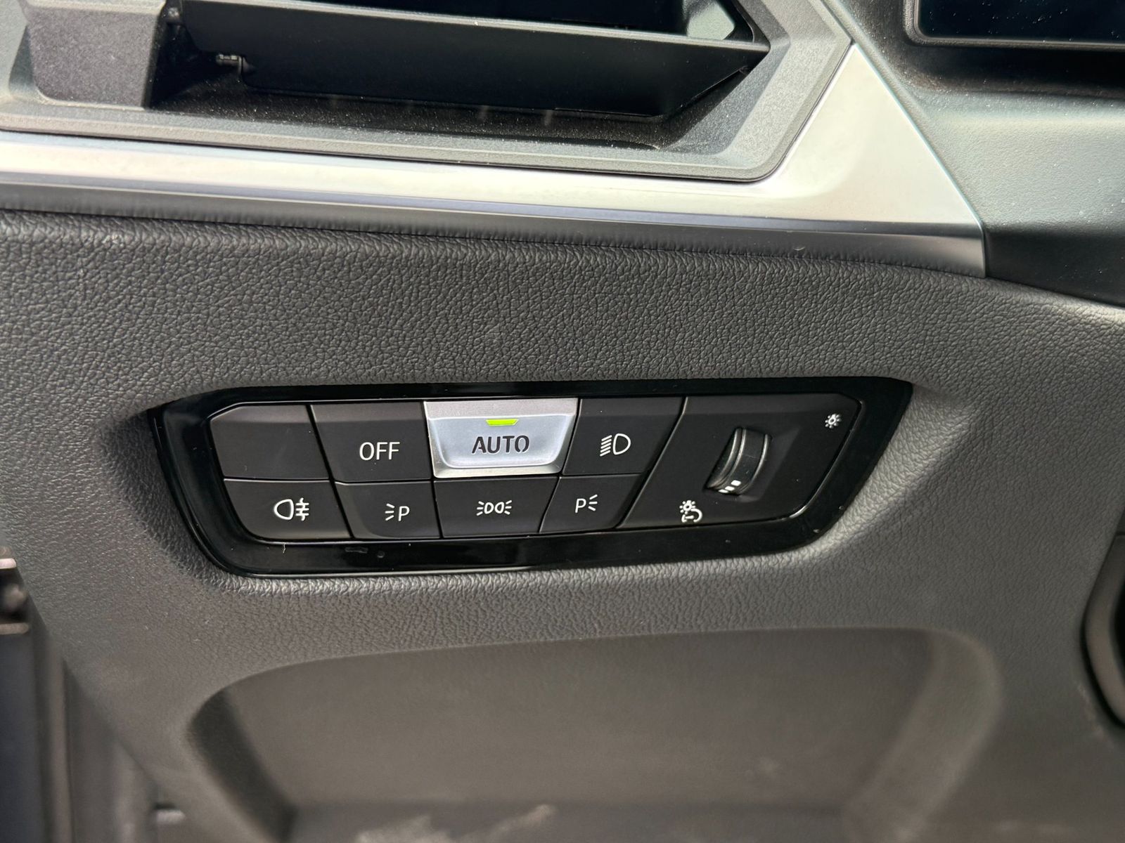 BMW Seria 3 2024 320d xDrive AT MHEV - foto 16