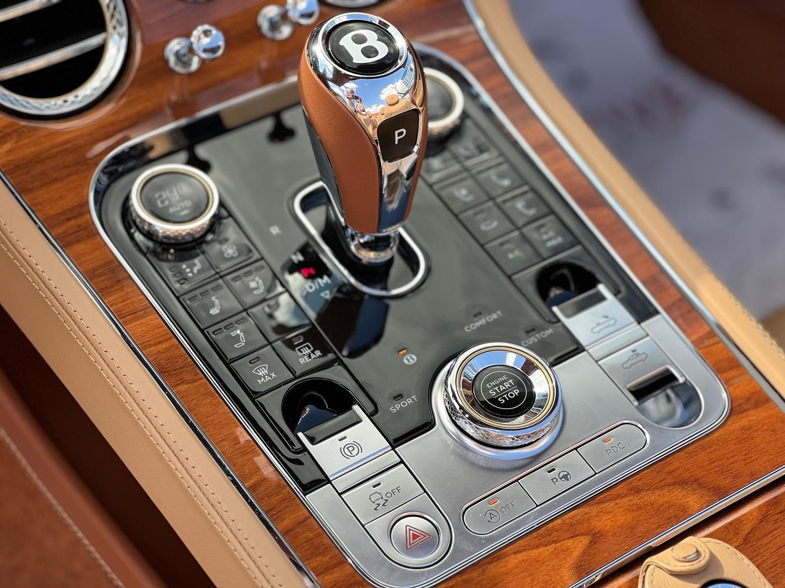 Bentley Continental 2023 - foto 24