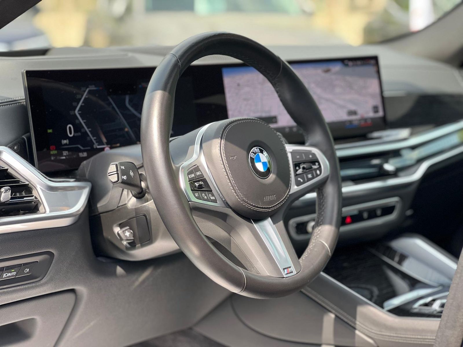 BMW X6 M 2024 - foto 7