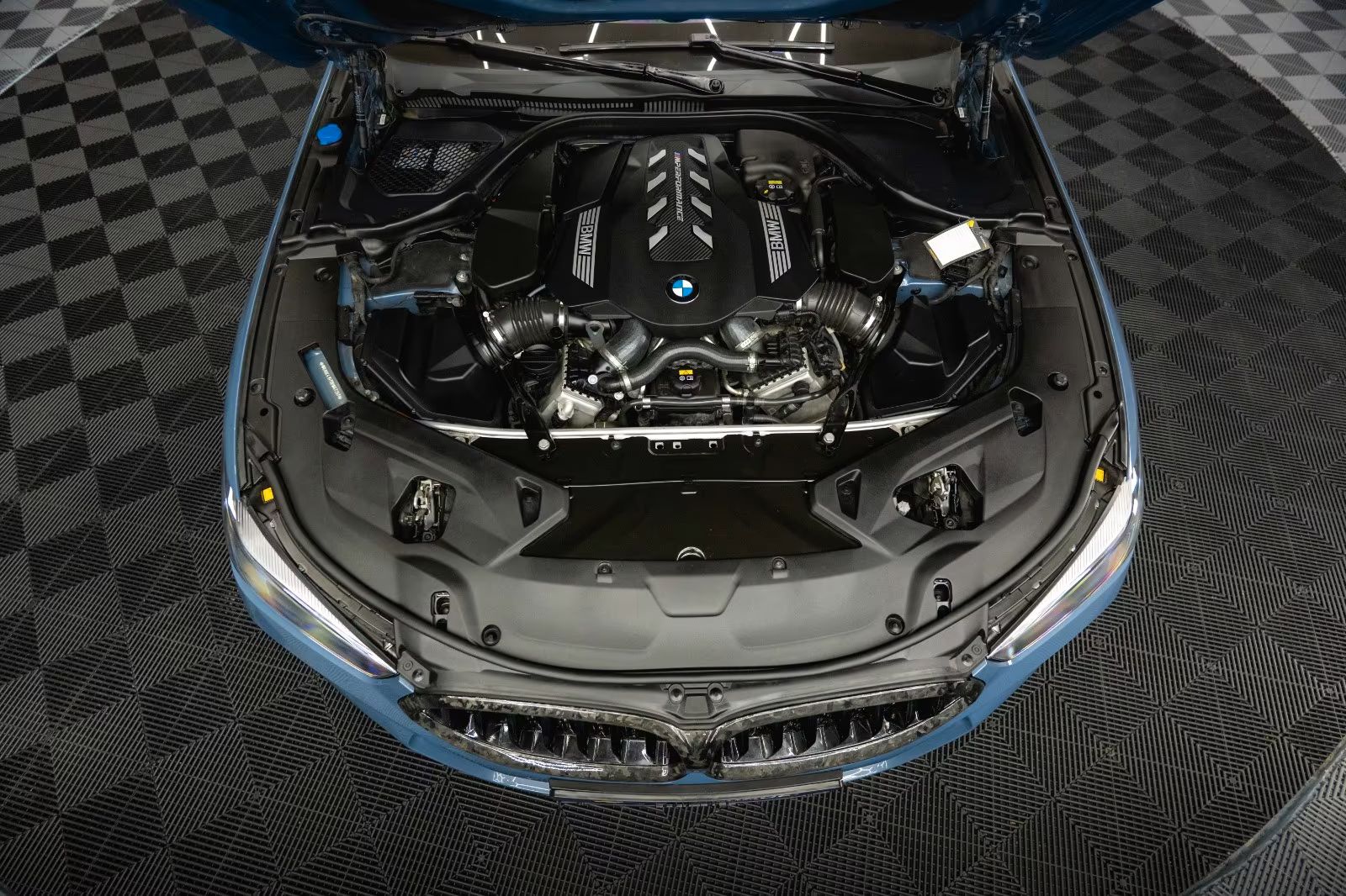BMW M850 2018 - foto 8