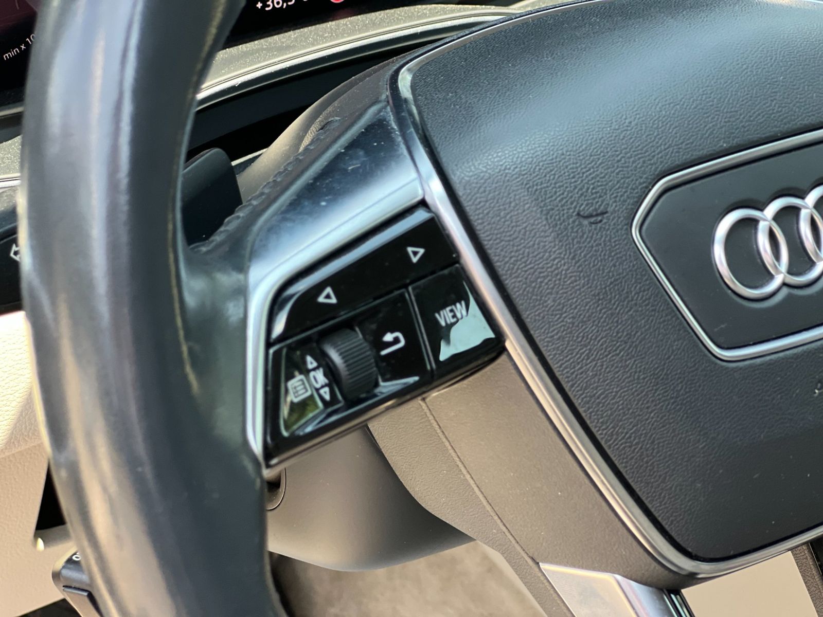 Audi A6 2019 C6 - foto 12