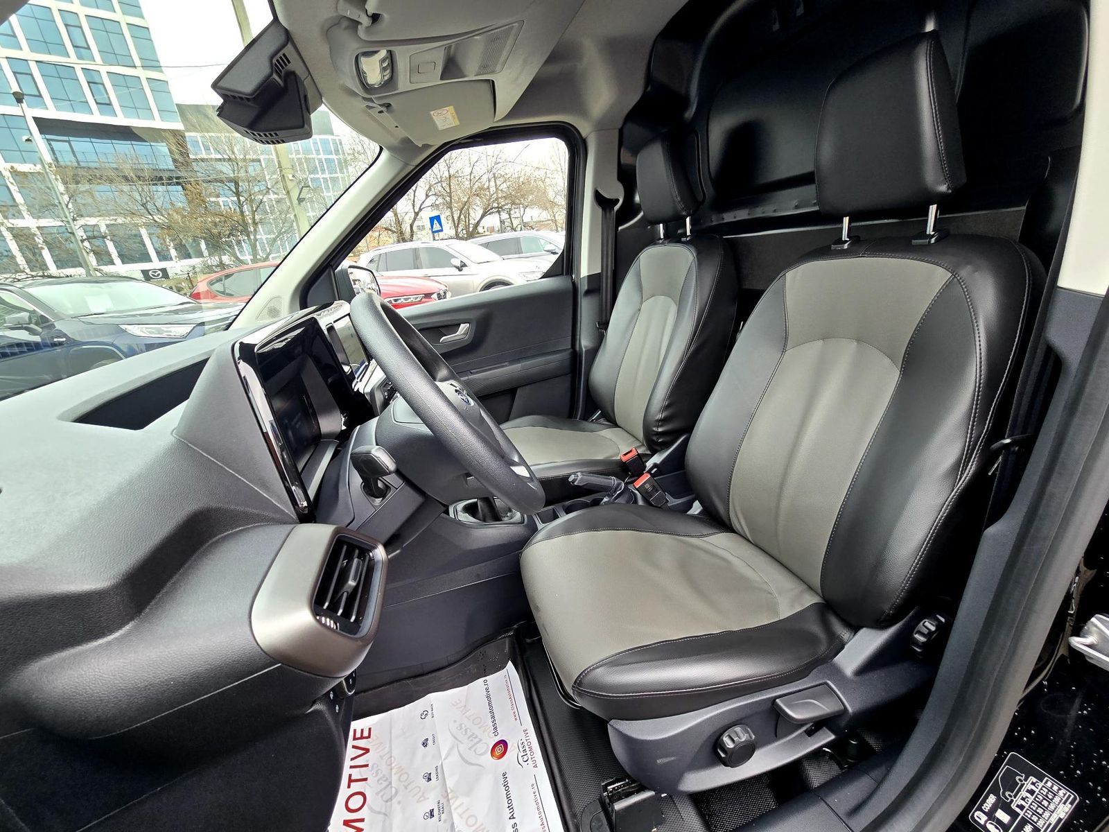 Ford Transit Connect 2025 1.5 EcoBlue 100CP 8AT DCIV SWB(L1) Trend - foto 8
