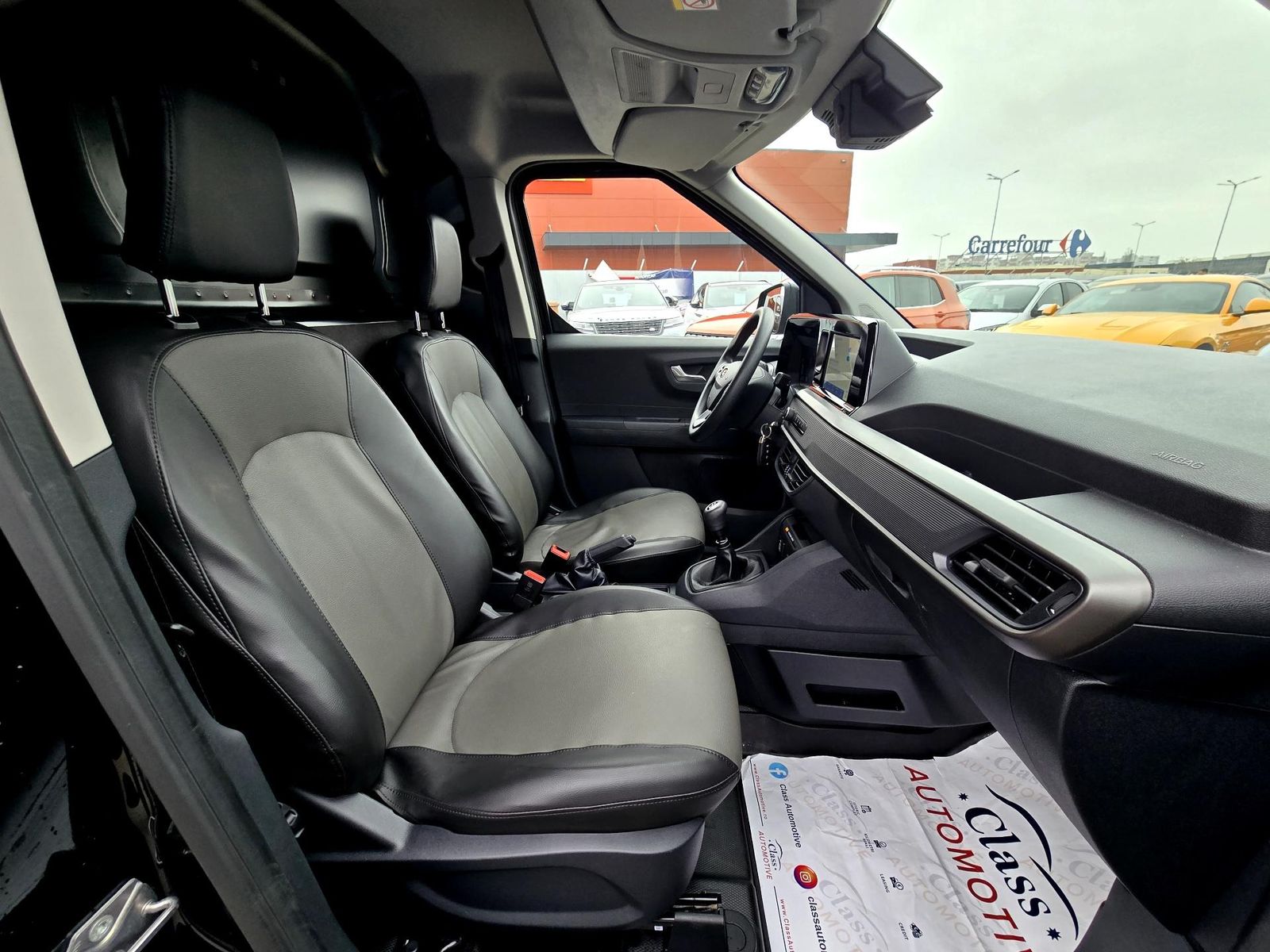 Ford Transit Connect 2025 1.5 EcoBlue 100CP 8AT DCIV SWB(L1) Trend - foto 12