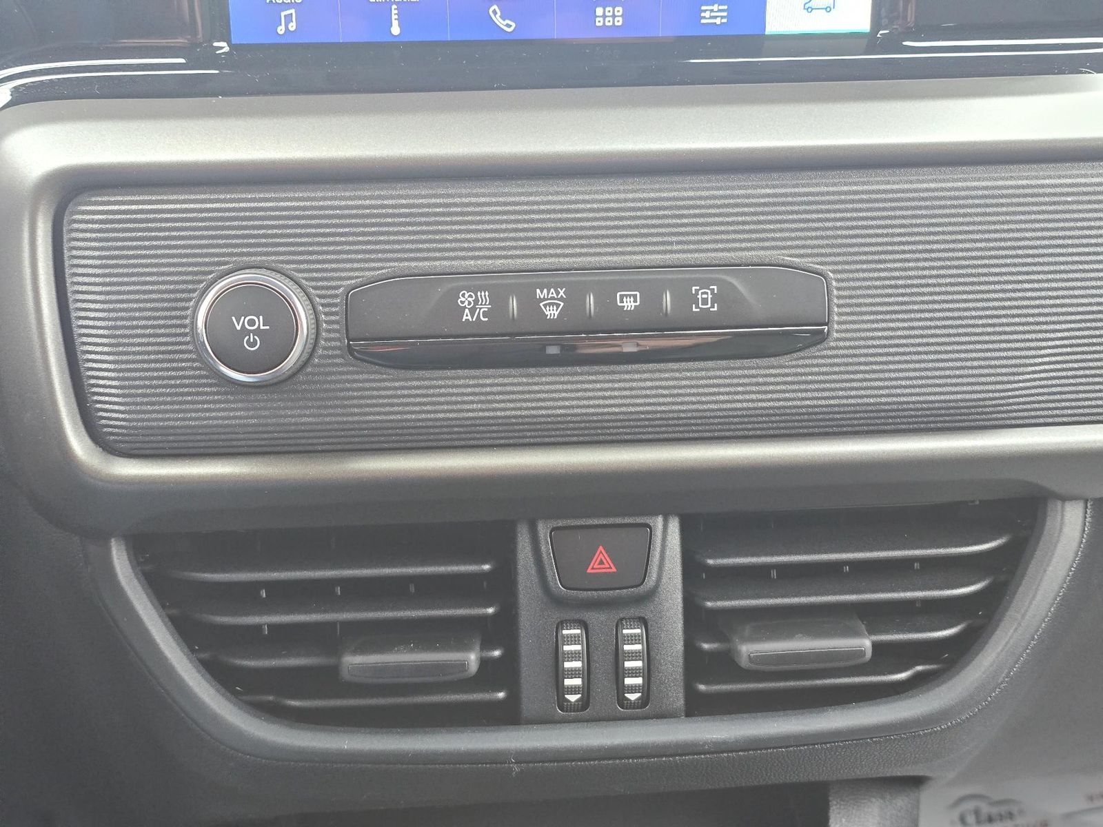 Ford Transit Connect 2025 1.5 EcoBlue 100CP 8AT DCIV SWB(L1) Trend - foto 17