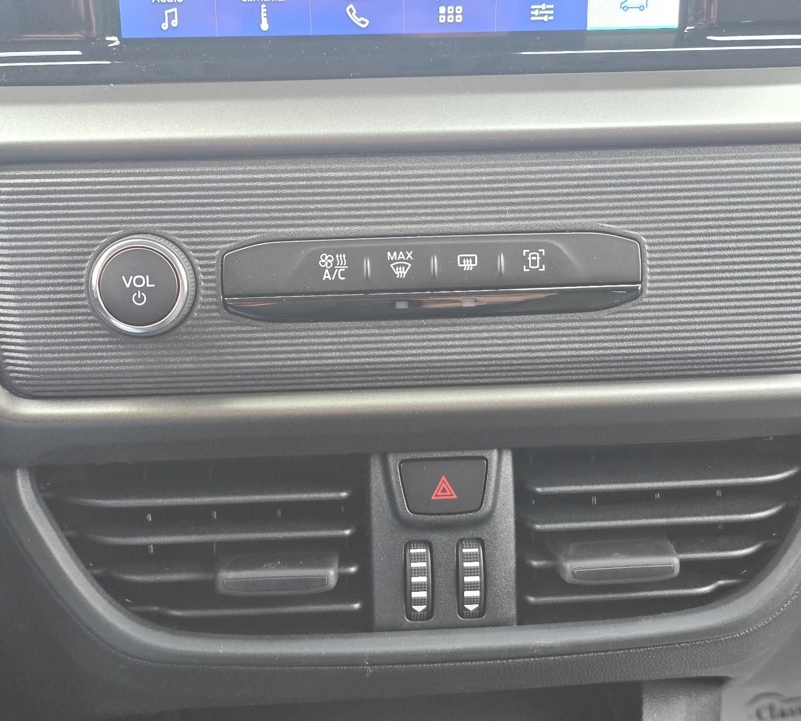Ford Transit Connect - foto 17
