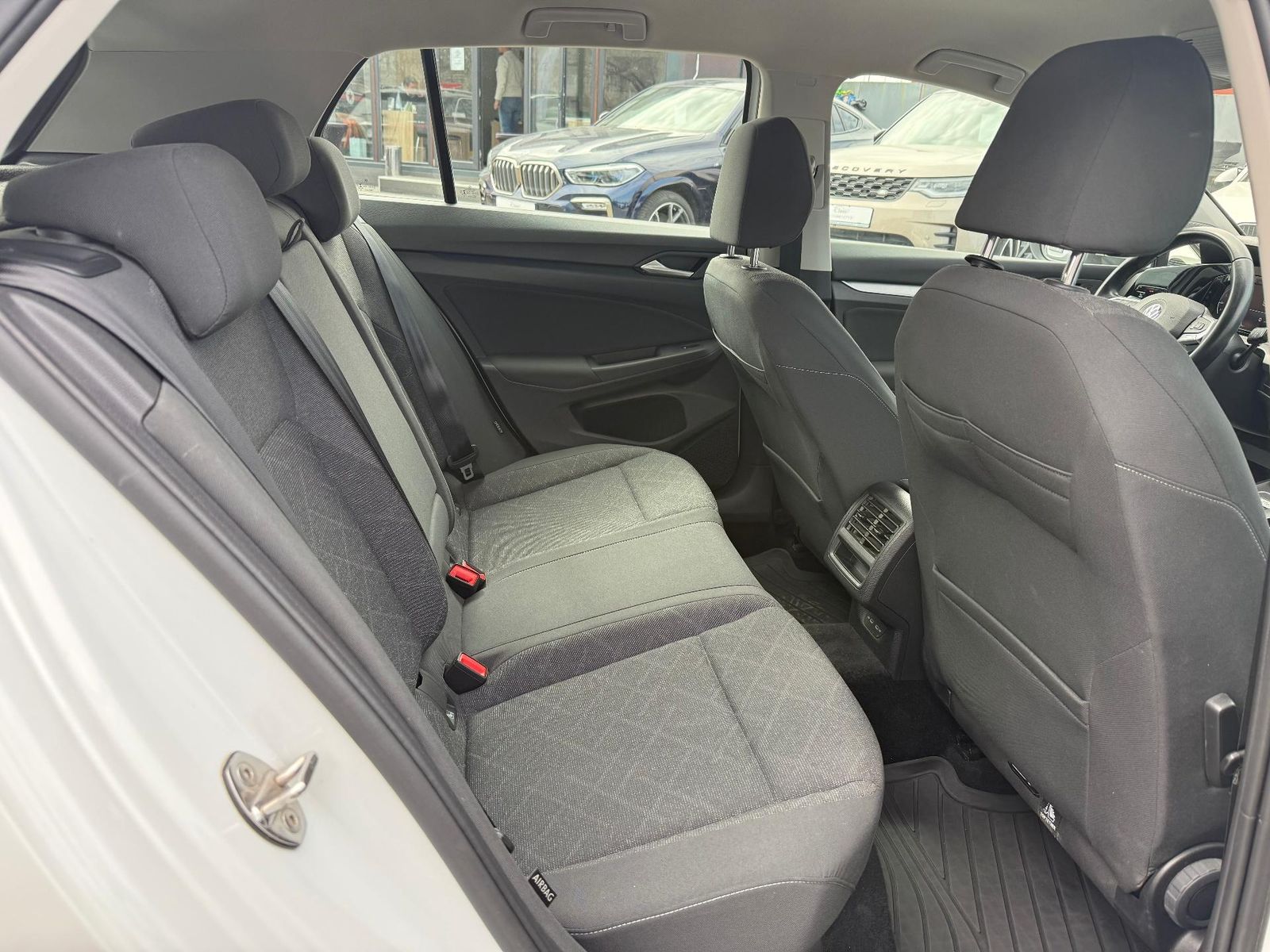Volkswagen Golf 1.5 eTSI Mild-Hybrid 150 CP DSGSerie sasiu:WVWZZZCDZMW331260 - foto 26