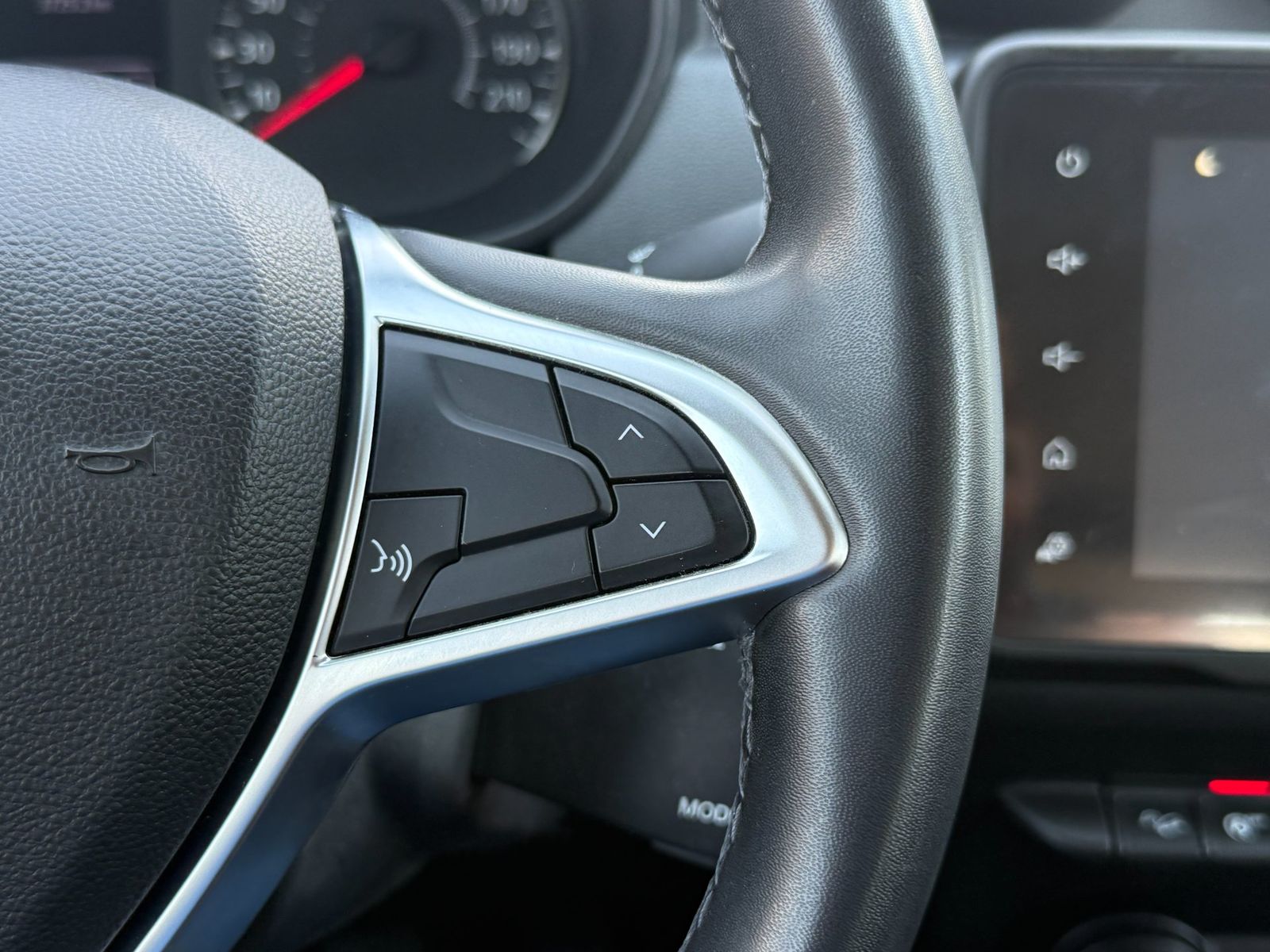 Dacia Duster 2022 1.5 Blue dCi 4WD Comfort - foto 24
