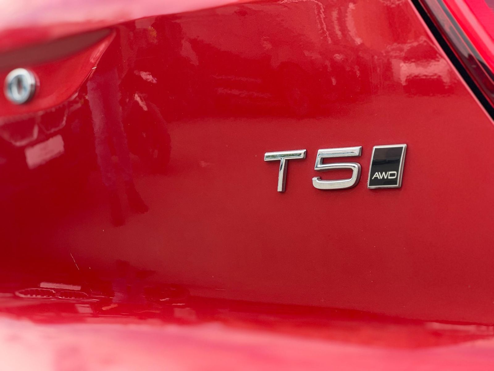 Volvo XC40 T5 Twin Engine 4WD - foto 9