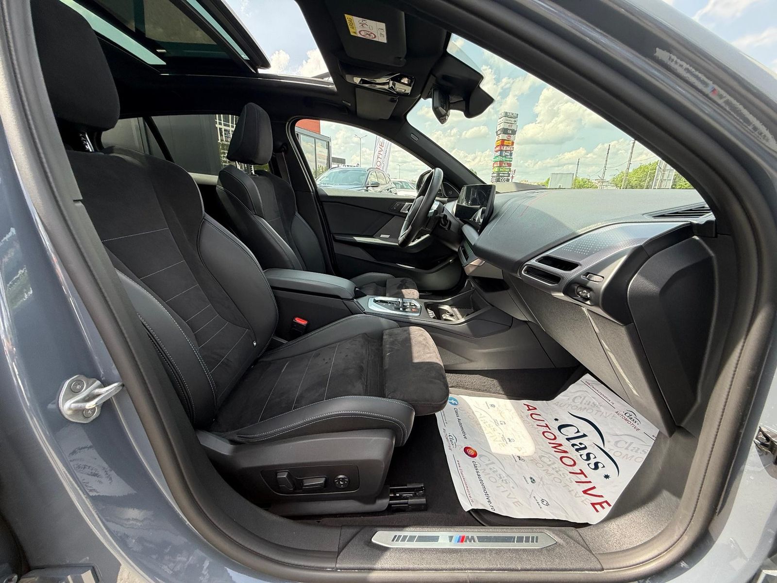 BMW Seria 1 2025 120d automat Pachet M - foto 30