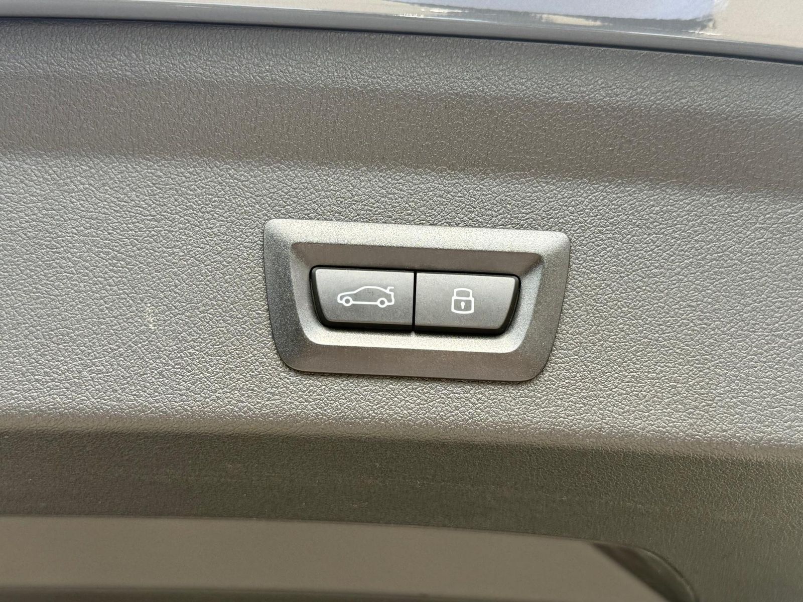 BMW Seria 1 2025 120d automat Pachet M - foto 33