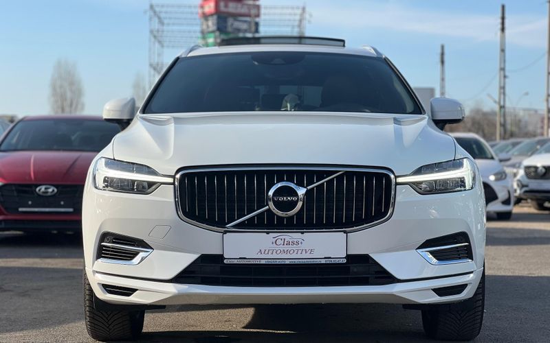 Volvo XC60 RECHARGE - INSCRIPTION T6 Hybrid AWD - Primul proprietar - foto 2