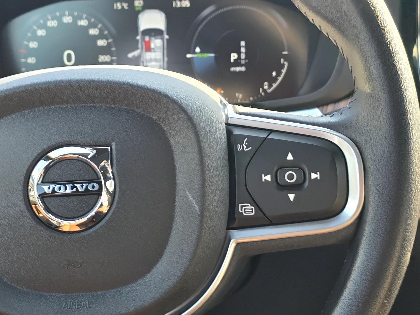 Volvo XC60 RECHARGE - INSCRIPTION T6 Hybrid AWD - Primul proprietar - foto 15